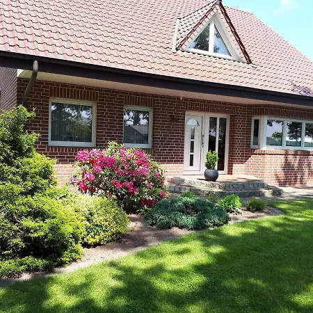 Holiday home Haus Konni *